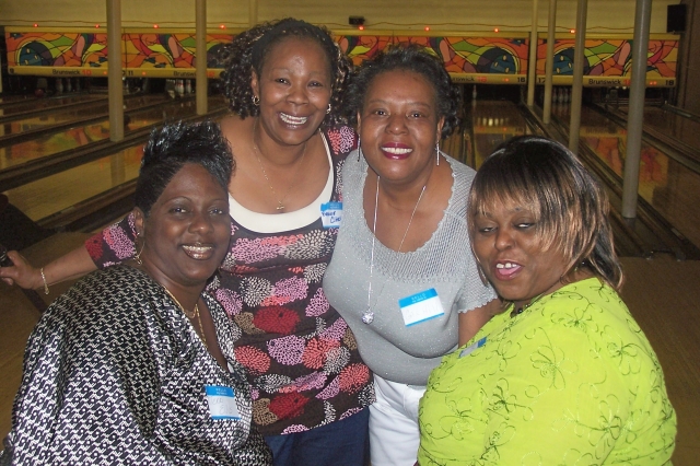 TERRI ELLIS, YVONNE CLARKE 74
GAIL HILL 73, VALERIE CHARLES 73